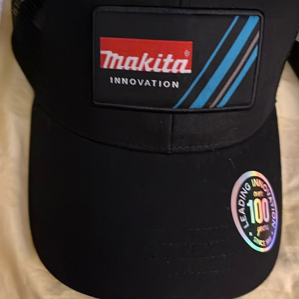 Caps - Picture 5 of 6